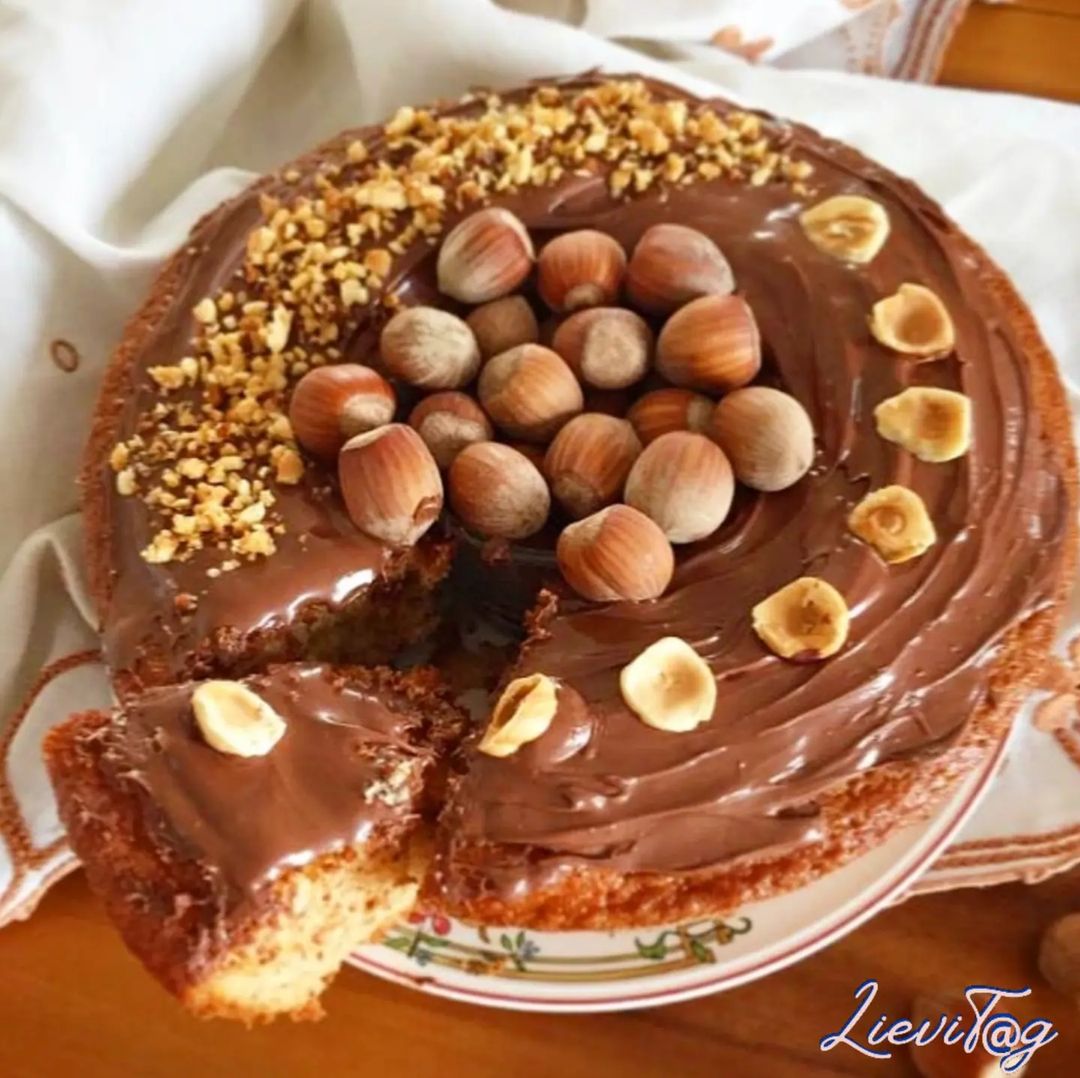 Ciambella con nocciole senza glutine farina Cuor di Pinsa Romana Gluten Free